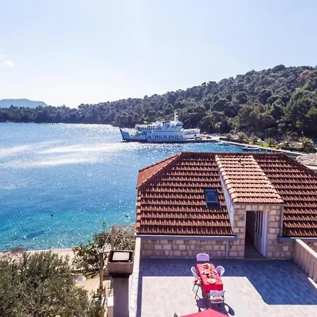 Tonka's Terrace - Studio With Terrace And Sea View Appartement *